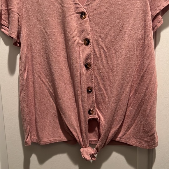 Shirt - Picture 2 of 5